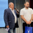 Андрей Мартынюк и Владимир Яковлев на сцене ГДК - UstLabInfo.Ru